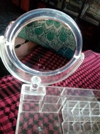 Organizador de maquillaje acrílico