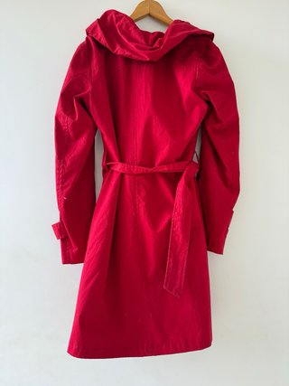 Gabardina Roja