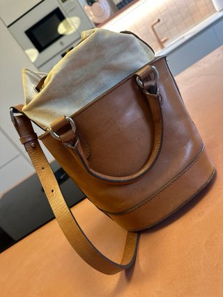 Bolso Uterqüe Piel Marrón y Beige