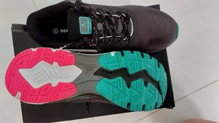 Zapatillas deportivas mujer boomerang sin estrenar
