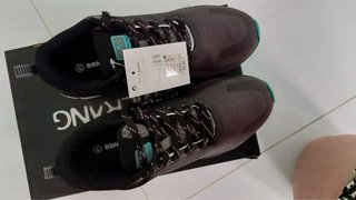 Zapatillas deportivas mujer boomerang sin estrenar