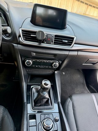 Mazda 3 Luxury