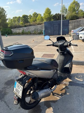 Kymco Agility 125 cc Scooter