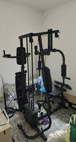Multiestación de musculación SportPlus – Gimnasio
