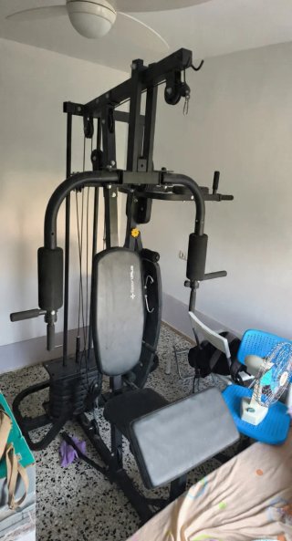 Multiestación de musculación SportPlus – Gimnasio