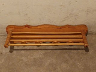 Percheros antiguos de madera