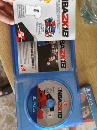 2 Juegos PS4: NBA 2K18 y FIFA 18