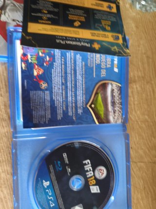 2 Juegos PS4: NBA 2K18 y FIFA 18