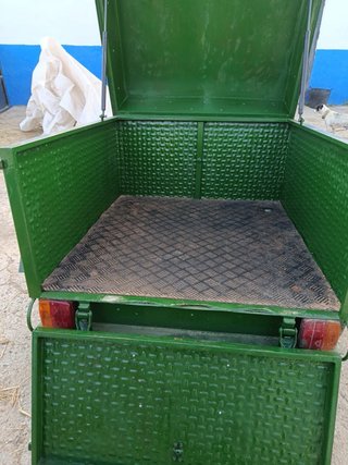 Remolque perros verde buen estado
