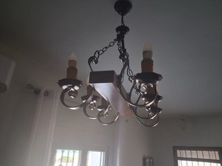 Lámpara rústica metal y madera