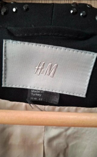 Blazer negro cropped solapas brillantes H&M L