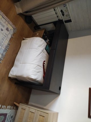 Escritorio Ikea Negro/Marrón