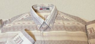 Camisa Confitalia Estampada Beige y Morado