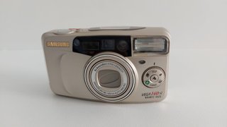 Cámara Samsung Vega140S Oro/Plata