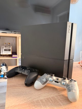 PS4 Fat 1TB Negra + 2 mandos