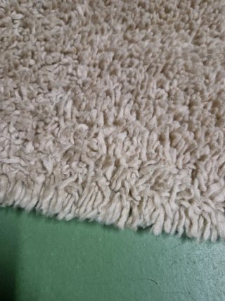 Alfombra beige de lana medidas 315 x 140 cm