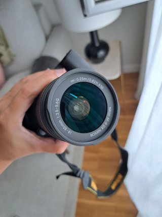 Cámara fotos reflex Nikon D3400 + Accesorios