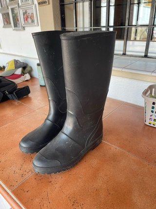 Botas de agua negras de trabajo