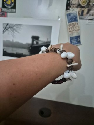 Braccialetto donna conchiglie e semi