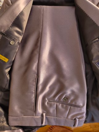 Trajes UNDER BLUE gris plateado y negro
