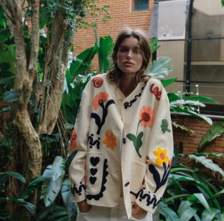 Chaqueta Zara bordados flores