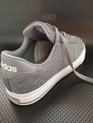 Zapatillas Adidas Retro Gris