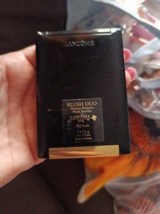 Lancôme Maquillaje Beige y Dorado