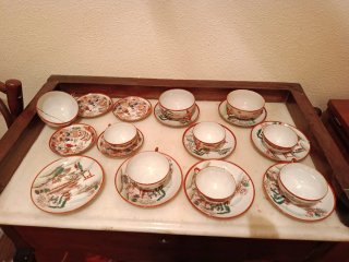 Juego antiguo café/té chino, vidriado antiguo.