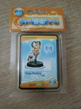 Infinity Gogo Marlene Miniatura Exclusiva