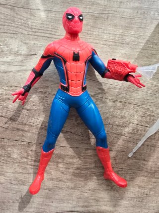 Figura Spider-Man Deluxe 30cm