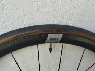 Ruedas DT SWISS A1800 Carretera