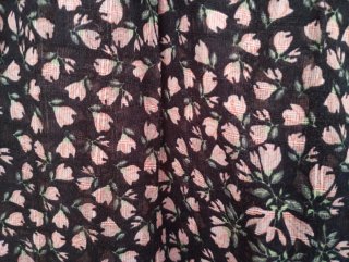 Camisa Milano flores negra y rosa