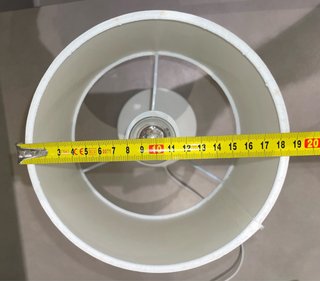 Lámpara de mesa blanca 40x19cm