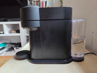 Cafetera Nespresso Vertuo Plus + Aeroccino