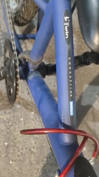 Bicicleta infantil azul