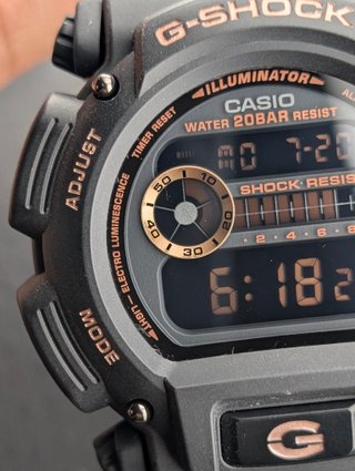Orologio Casio G-Shock Nero e Oro