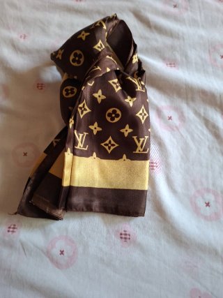 Pañuelo LV Vintage Monogram Marrón