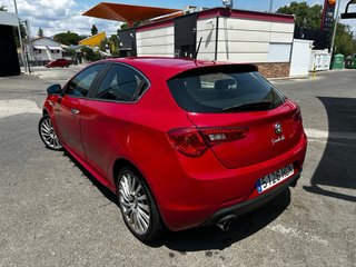 Alfa Romeo Giulietta 2011