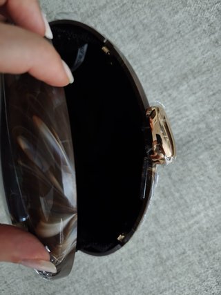 Bolso rígido marrón para eventos