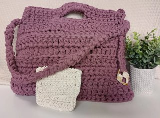 Bolso crochet artesanal morado sin estrenar