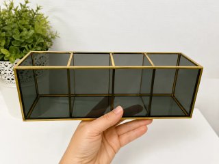 Organizador de brochas de maquillaje dorado