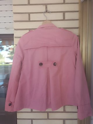 Gabardina corta rosa niña Talla M