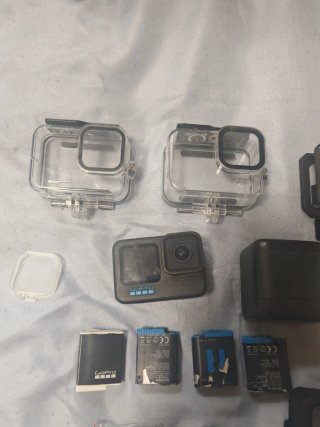 GoPro Hero 11 Black + Accesorios