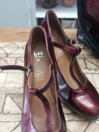 Conjunto bolso y zapatos de tacón