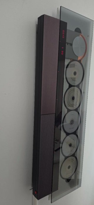 BeoSound 9000 Mk2 + soporte mural - SAT official