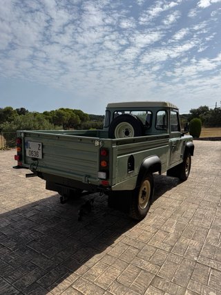Land Rover DEFENDER 110 Pick up