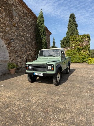 Land Rover DEFENDER 110 Pick up