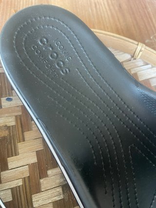 Chanclas Crocs Talla 43-44 Negras