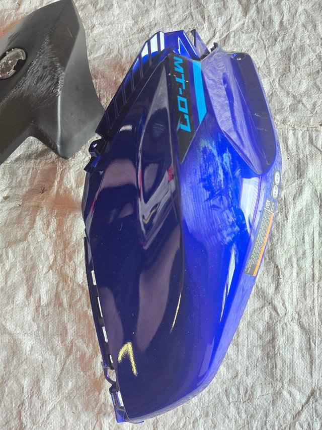 YAMAHA MT 07 ( TAPA LATERAL )