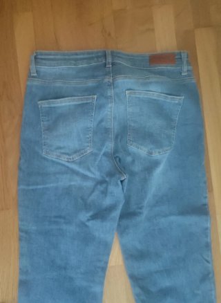 Pantalón vaquero ONLY campana azul